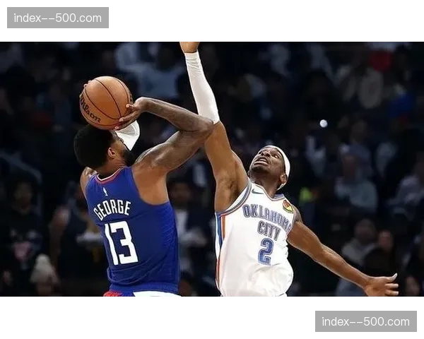 快船防守效率滑落至联盟中游,乔治禁赛期球队战绩波动明显